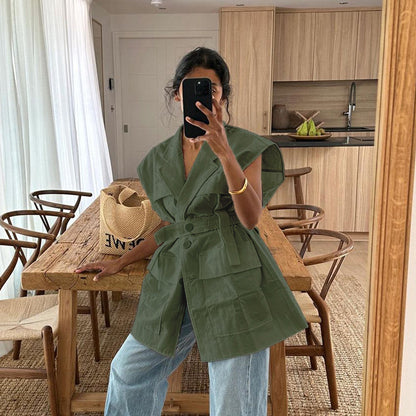 Sleeveless Multi Pocket Workwear Top