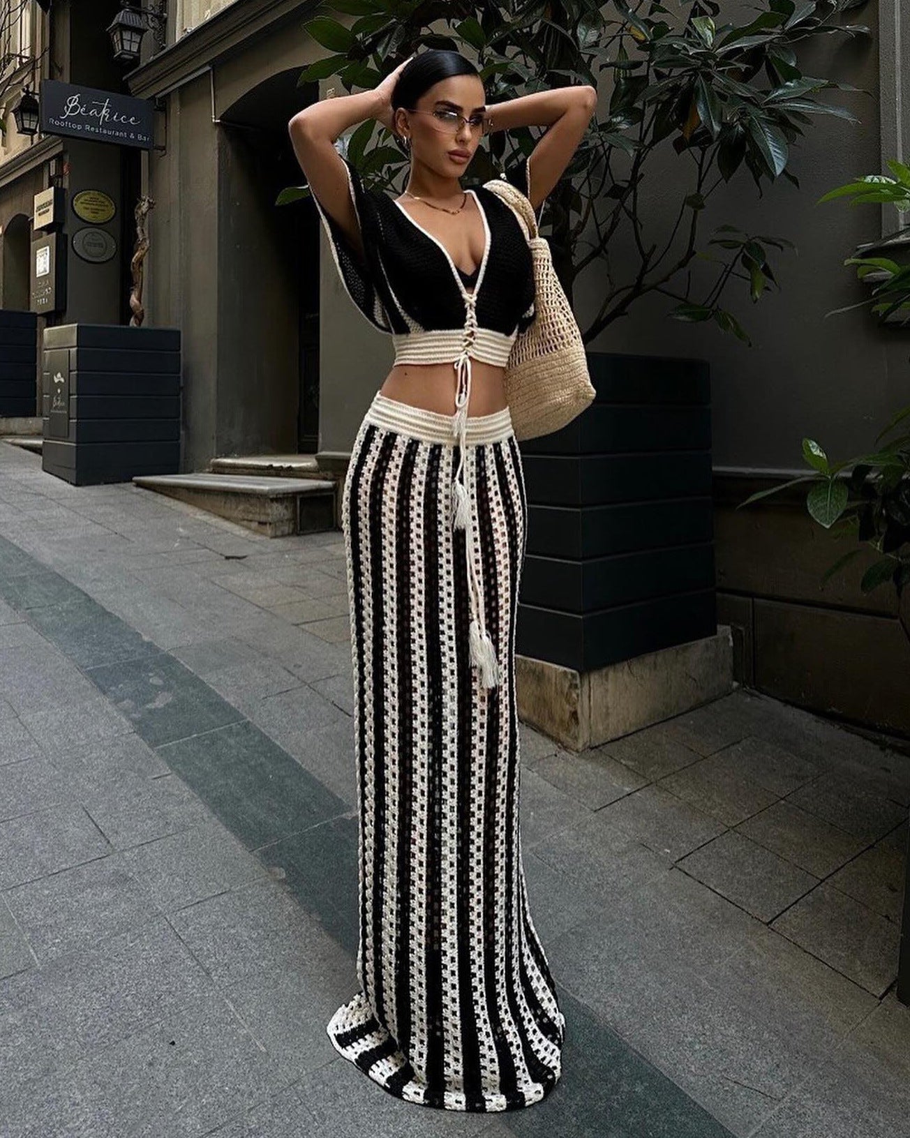 V Neck Hollow Out Striped Knitted Skirt Set