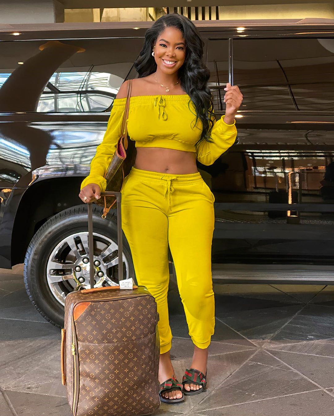 Long Sleeved Sports Suit